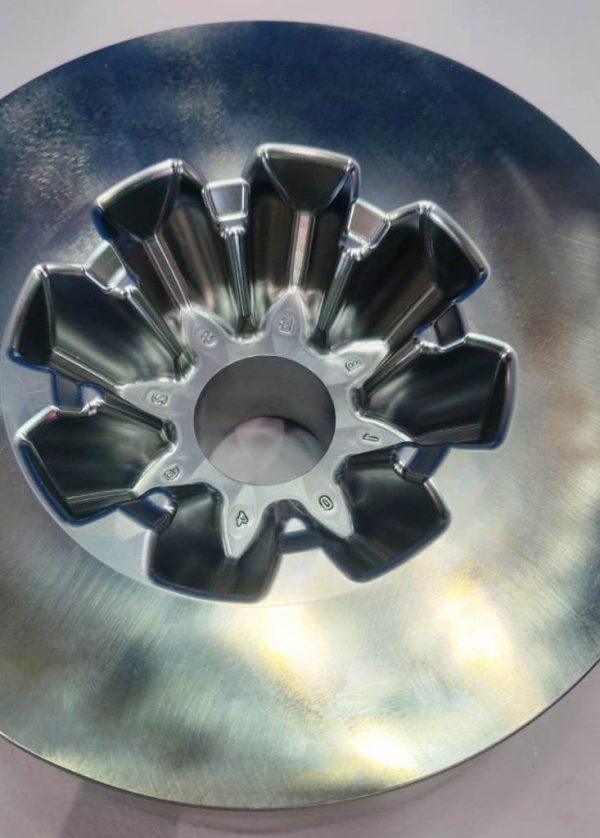Customised Parts VMC - Image 13